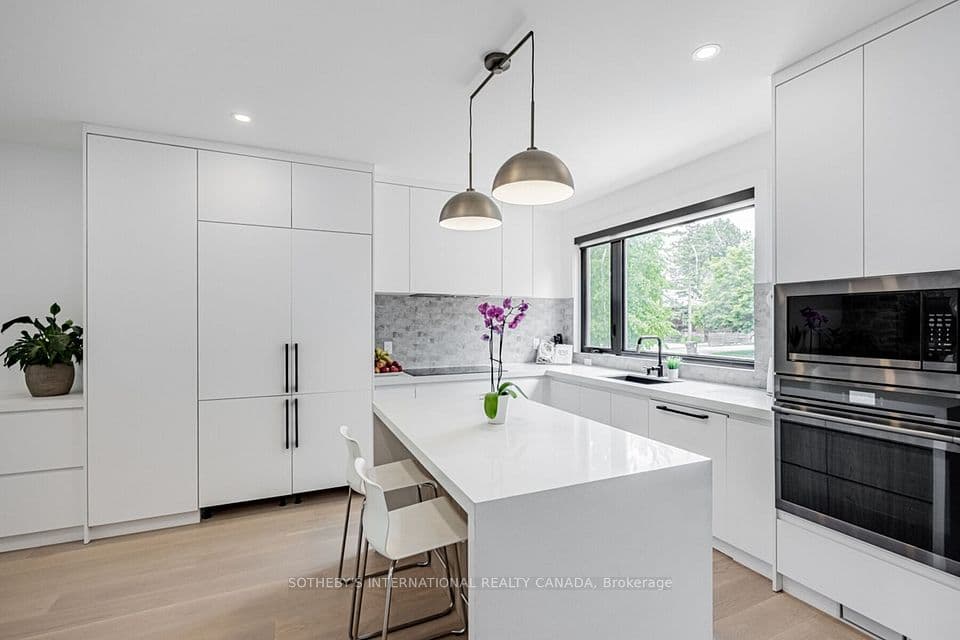 6 Twenty Fifth Street, Toronto, ON M8V 3P3 – photo 3