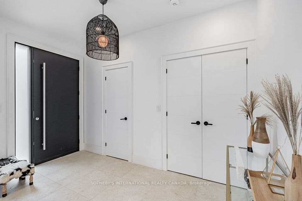 6 Twenty Fifth Street, Toronto, ON M8V 3P3 – photo 2