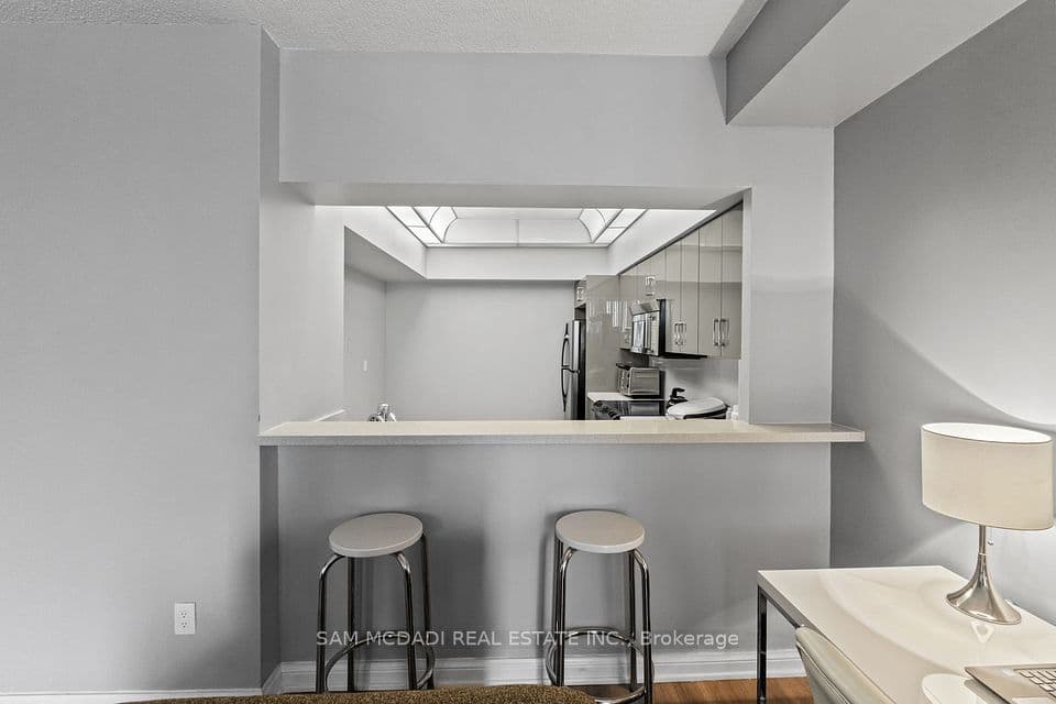 24 Hanover Road 2205, Brampton, ON L6S 5K8 – photo 3