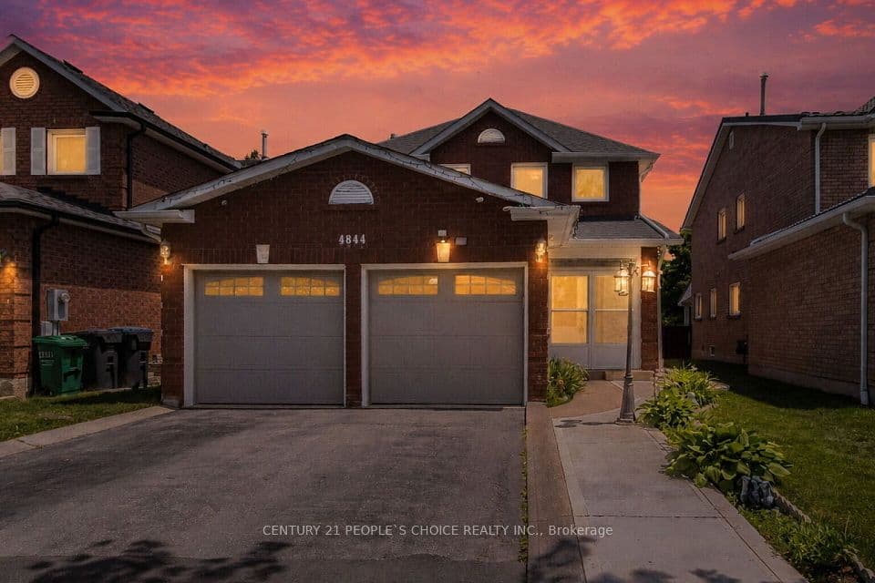 4844 Owl Circle, Mississauga, ON L4Z 2P7 – photo 2