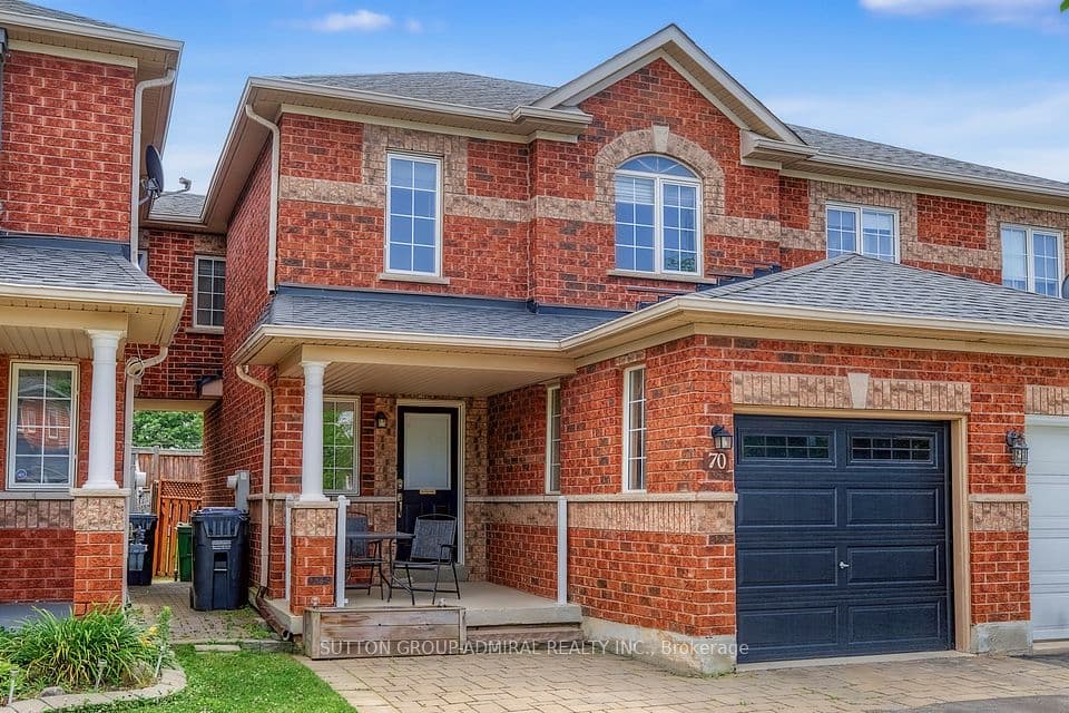 70 Winners Circle, Brampton, ON L7A 1W2 – main photo