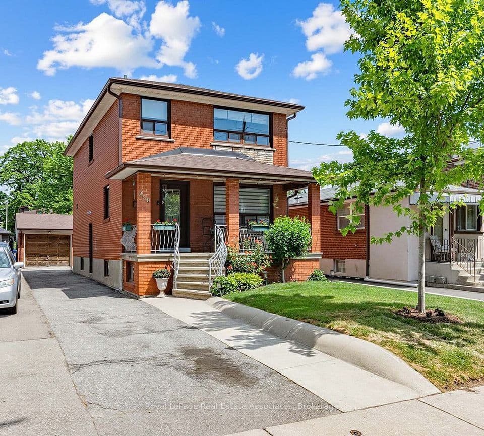 256 John Street, Toronto, ON M9N 1K2 – photo 2