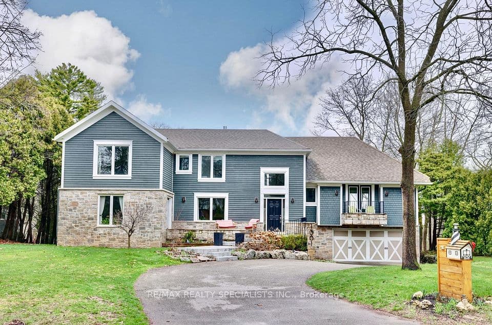 1301 Gatehouse Drive, Mississauga, ON L5H 1A6 – main photo