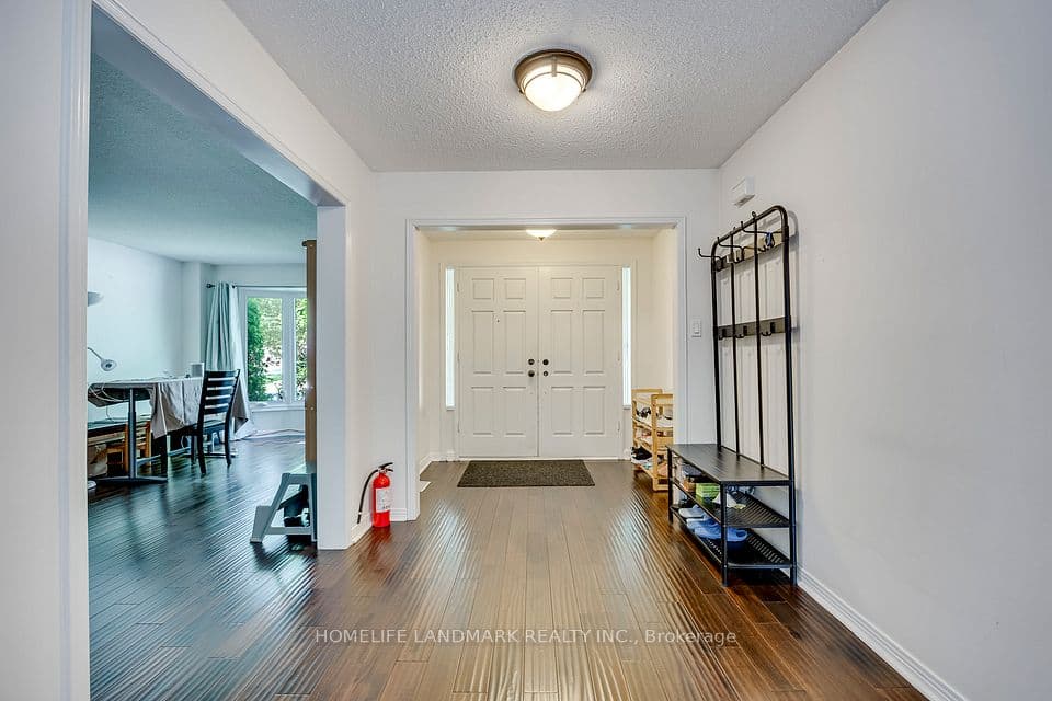 1237 Beechgrove Crescent, Oakville, ON L6M 2B5 – photo 3