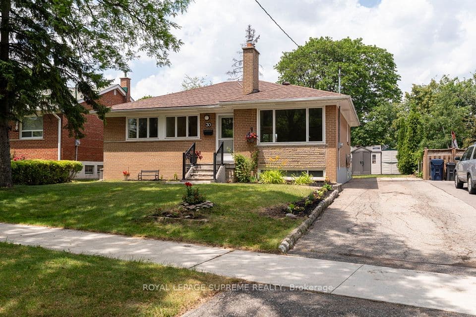 30 Benway Drive, Toronto, ON M9W 1Z3 – main photo