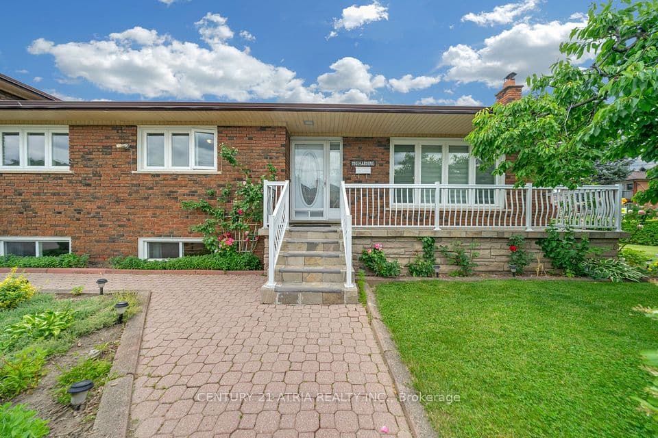 110 Harding Avenue, Toronto, ON M6M 3A6 – photo 3