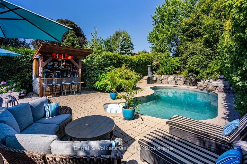 1181 Grange Road, Oakville, ON L6H 1P8 – main photo