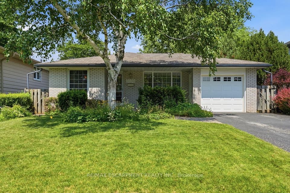 5155 Idlewood Crescent, Burlington, ON L7L 3Y5 – main photo