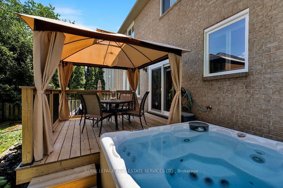 2261 Grouse Lane, Oakville, ON L6M 3Z8 – photo 2