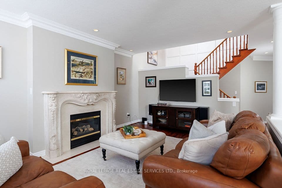 2261 Grouse Lane, Oakville, ON L6M 3Z8 – photo 3