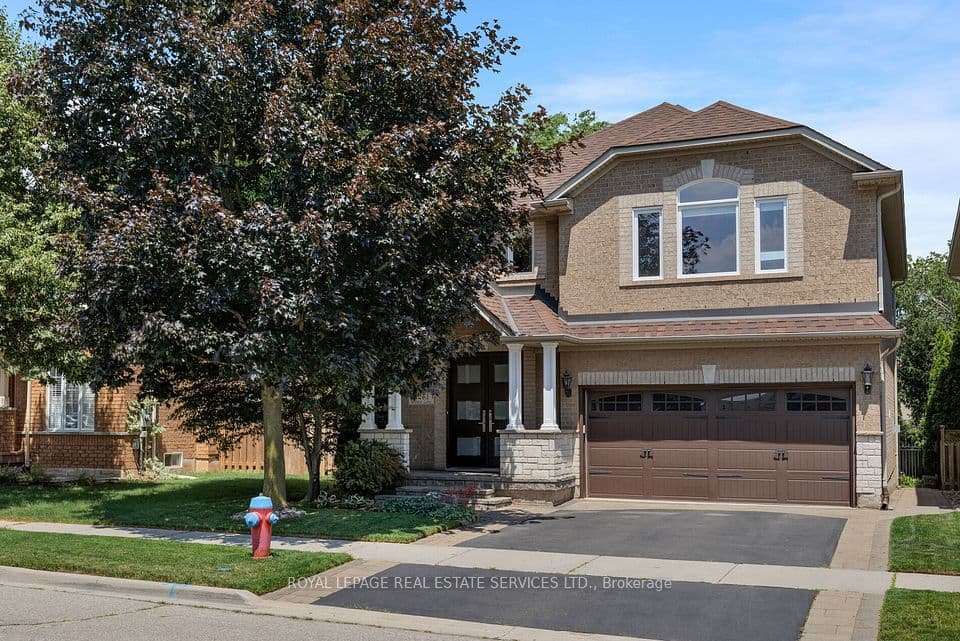 2261 Grouse Lane, Oakville, ON L6M 3Z8 – main photo