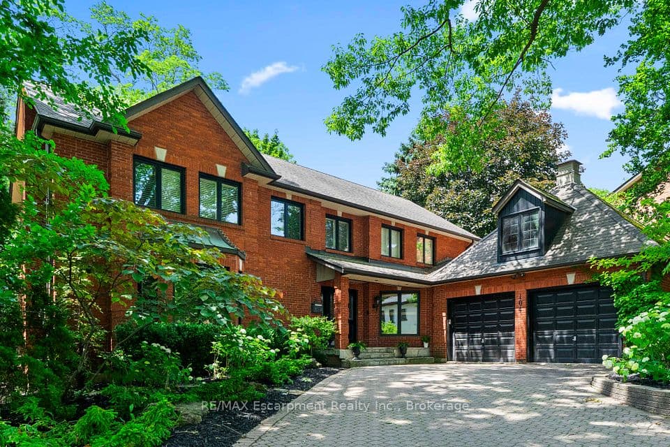 104 Whittington Place, Oakville, ON L6K 3V9 – main photo
