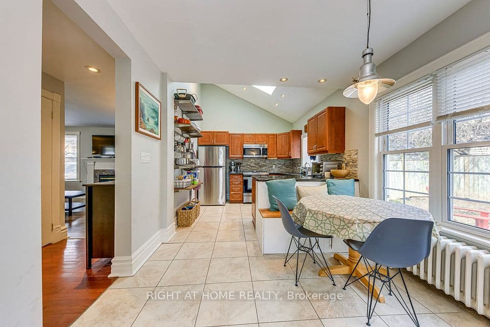 24 Mill Street N, Brampton, ON L6X 1S6 – photo 3