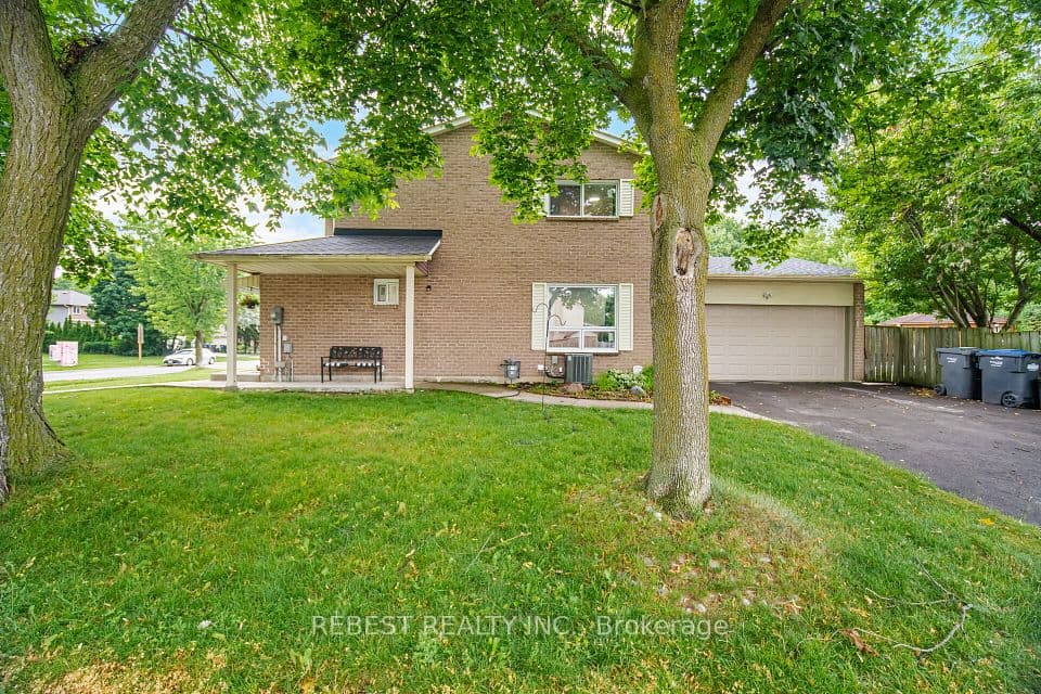3120 Mccarron Crescent, Mississauga, ON L5N 3H5 – photo 3
