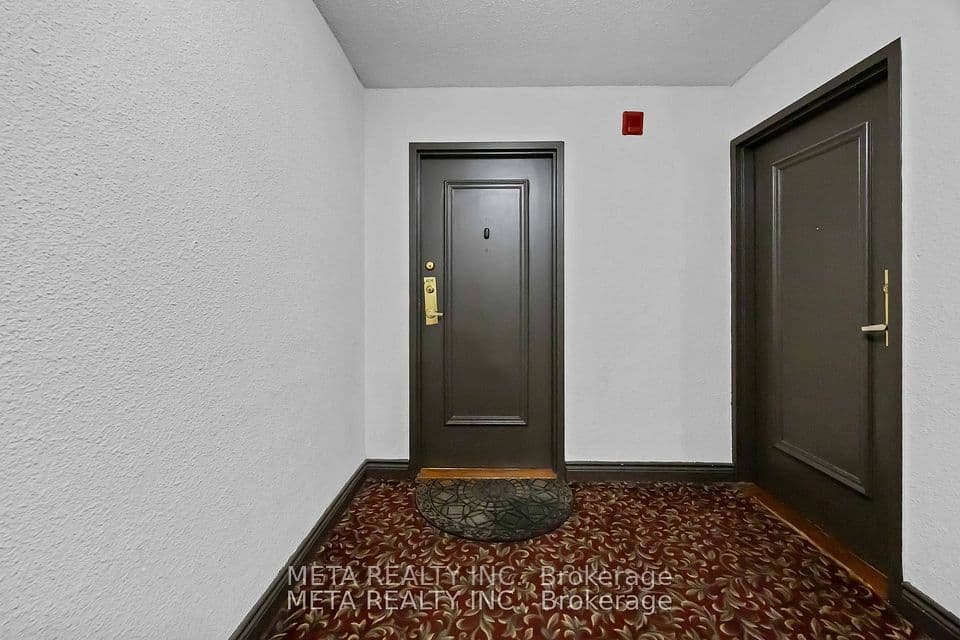 236 Albion Road 604, Toronto, ON M9W 6A6 – photo 2
