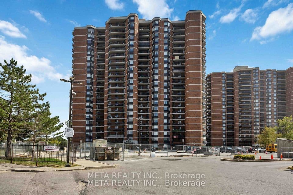 236 Albion Road 604, Toronto, ON M9W 6A6 – main photo