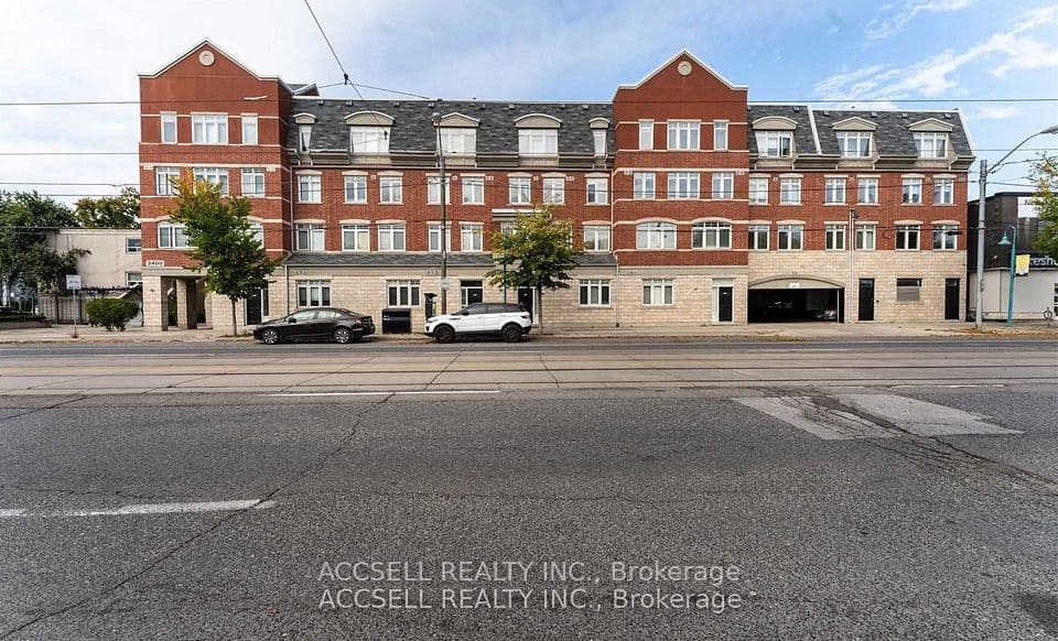 3400 Lake Shore Boulevard W 229, Toronto, ON M8W 4Z9 – main photo