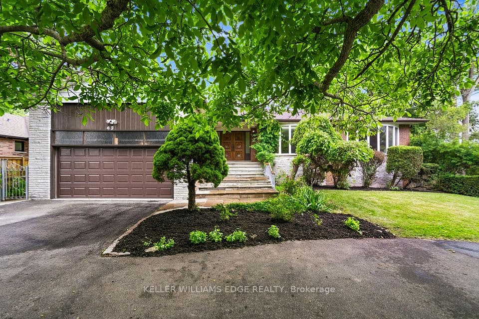 43 Braecrest Avenue, Toronto, ON M9P 1Z6 – photo 2