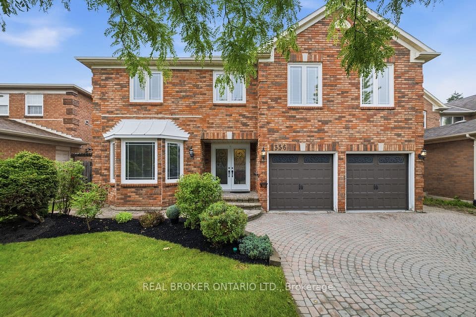 1356 Mapleridge Crescent, Oakville, ON L6M 2G6 – main photo