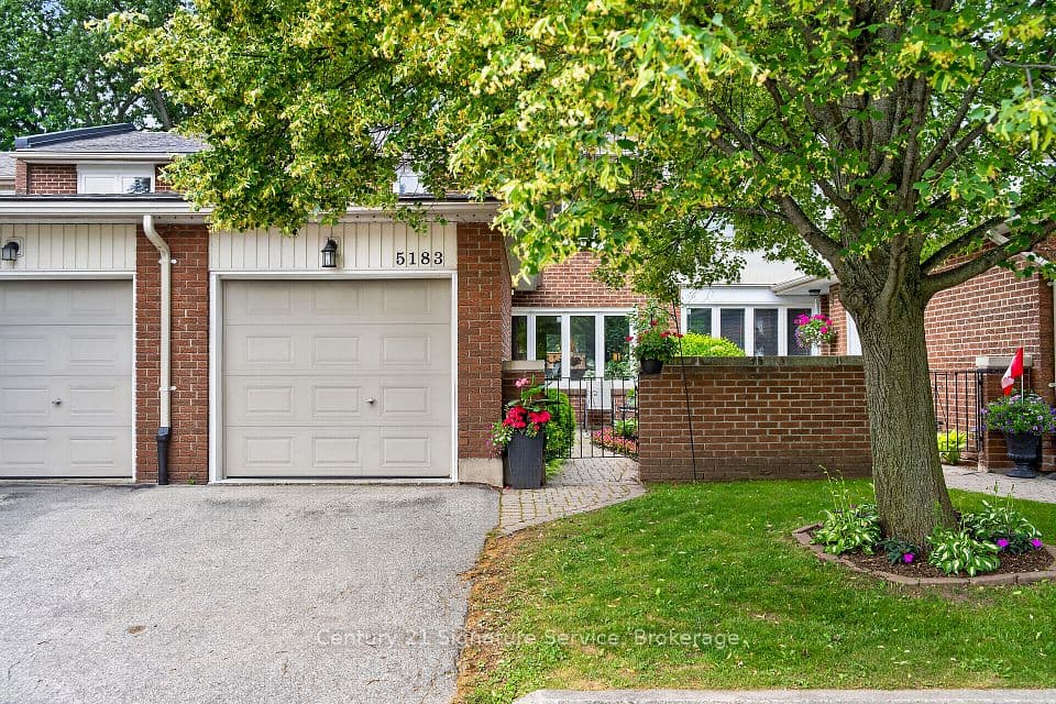5183 Banting Court, Burlington, ON L7L 2Z4 – main photo