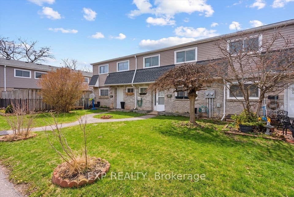 2050 Upper Middle Road 31, Burlington, ON L7P 3R9 – photo 2