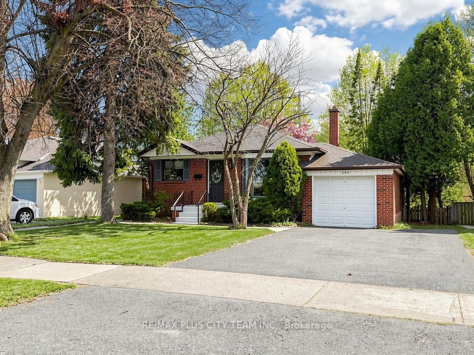 260 Renforth Drive, Toronto, ON M9C 2K9 – photo 2