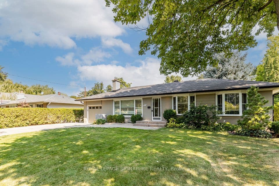 383 Maplehurst Avenue, Oakville, ON L6L 4Y3 – photo 3