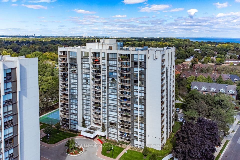 2175 Marine Drive 1006, Oakville, ON L6L 5L5 – main photo