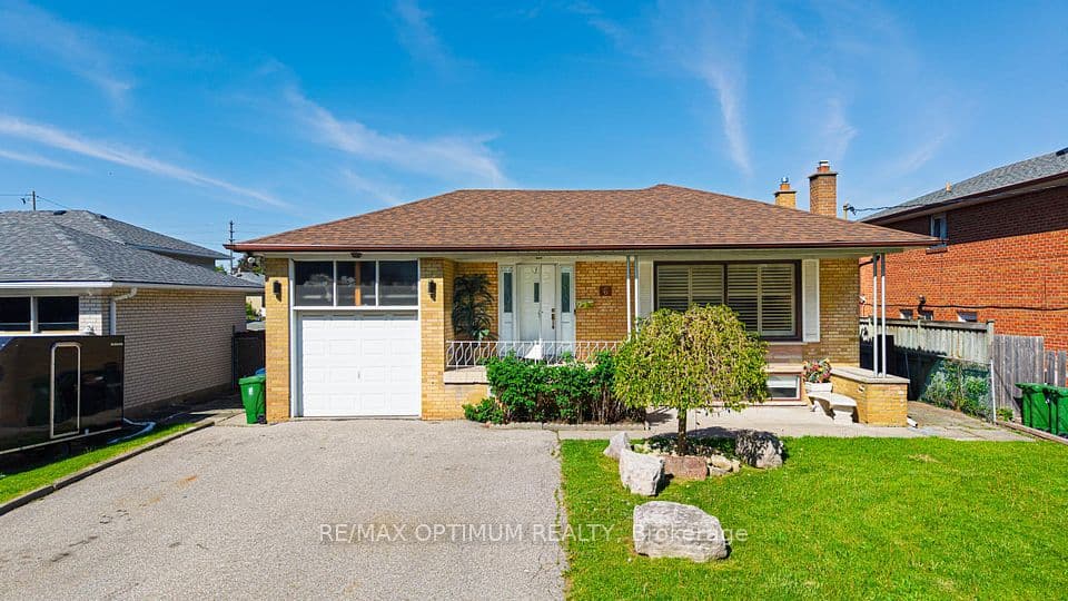 6 Evernby Boulevard, Toronto, ON M9R 3G8 – photo 2