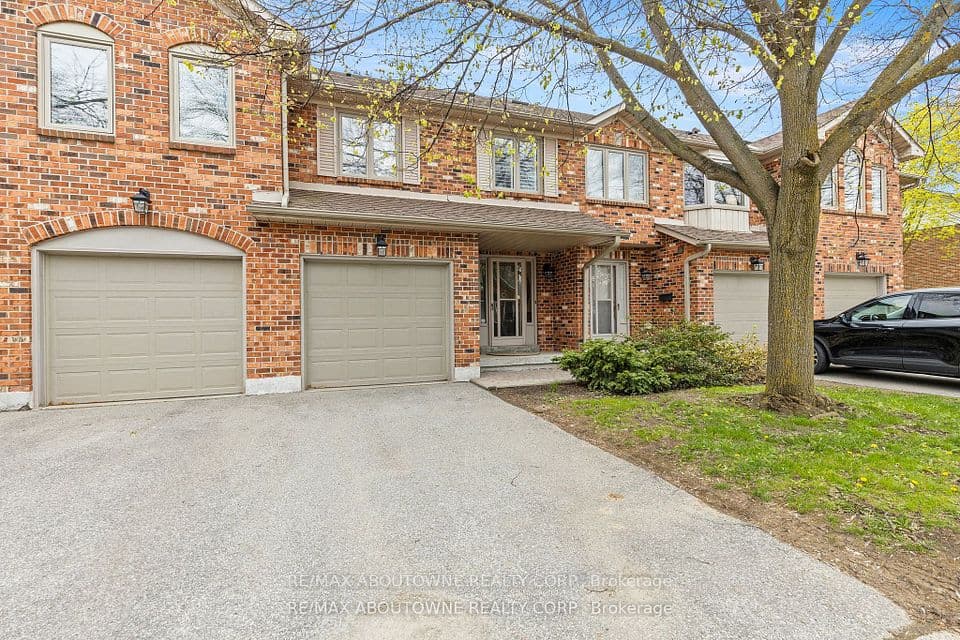 2230 Walkers Line 9, Burlington, ON L7M 3Y8 – photo 2