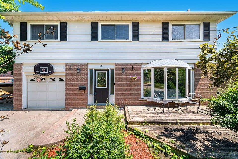 5 Stockman Crescent, Halton Hills, ON L7G 1J5 – main photo