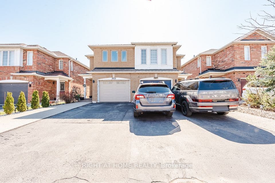 1268 Newell Street, Milton, ON L9T 6C2 – photo 2