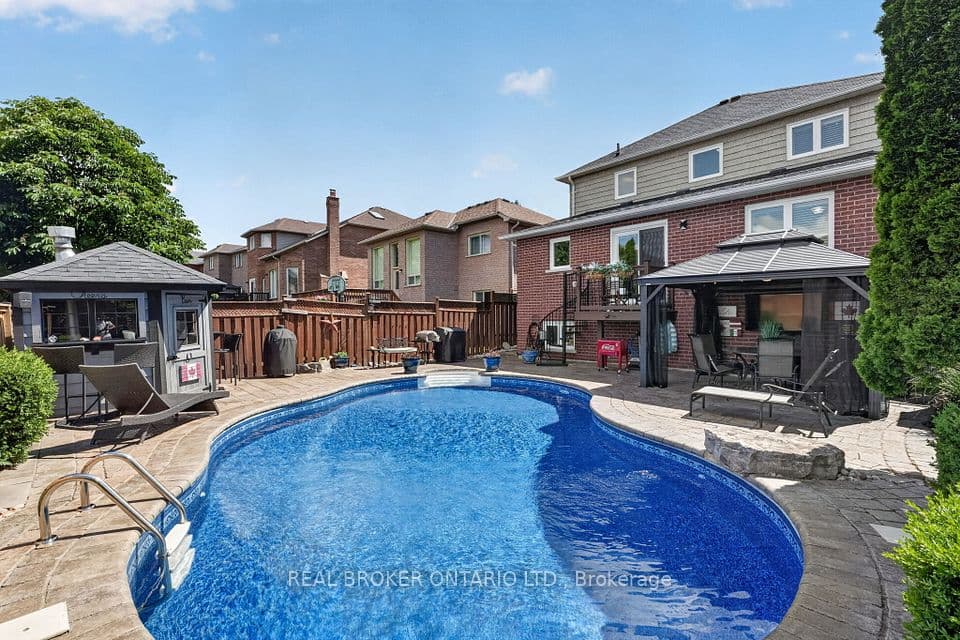 74 Harley Avenue, Halton Hills, ON L7G 5R8 – main photo