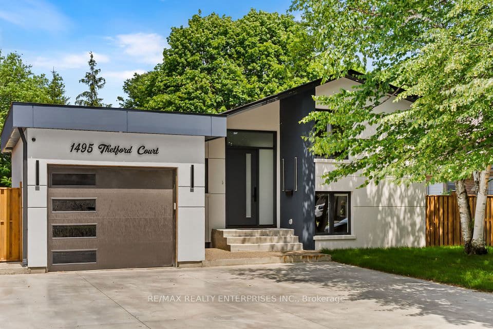 1495 Thetford Court, Mississauga, ON L5J 3N2 – main photo