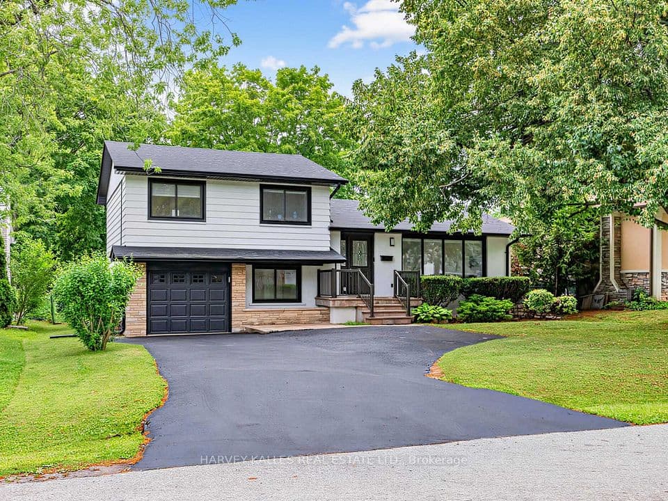 1228 Pallatine Drive, Oakville, ON L6H 1Z2 – photo 2