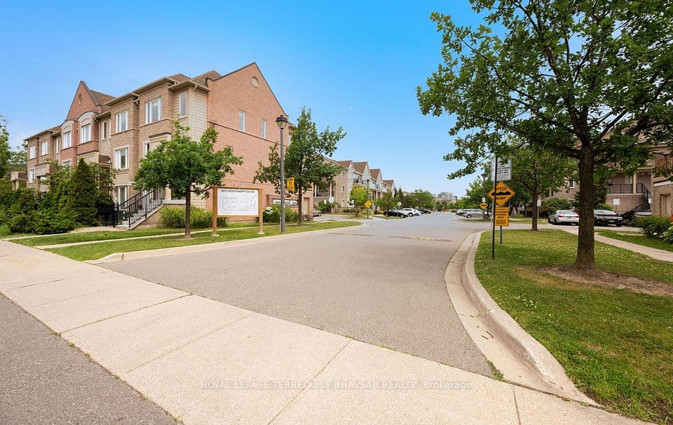 3098 Eglinton Avenue W 94, Mississauga, ON L5M 8C5 – photo 3