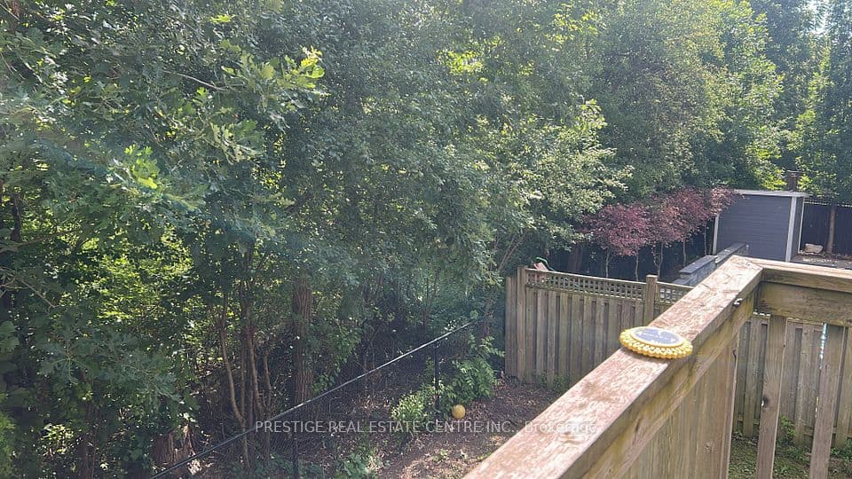 1527 Stewart Crescent, Milton, ON L9T 6P8 – photo 3
