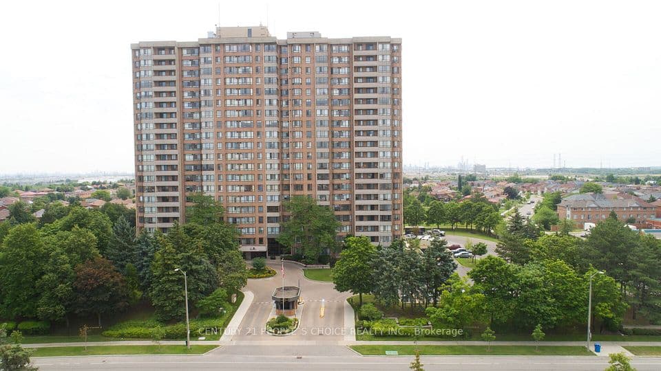 100 County Court Boulevard 1709, Brampton, ON L6W 3X1 – main photo