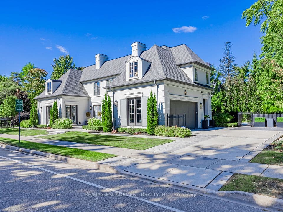393 Maple Grove Drive, Oakville, ON L6J 4V8 – photo 3