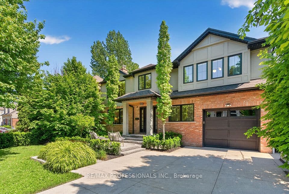 9 Bernice Avenue, Toronto, ON M8Y 1Z5 – photo 2