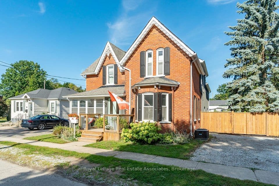 231 Arthur Street, Halton Hills, ON L7J 1L9 – photo 2
