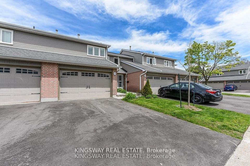 3125 E FIFTH Line W 29, Mississauga, ON L5L 3S8 – photo 2