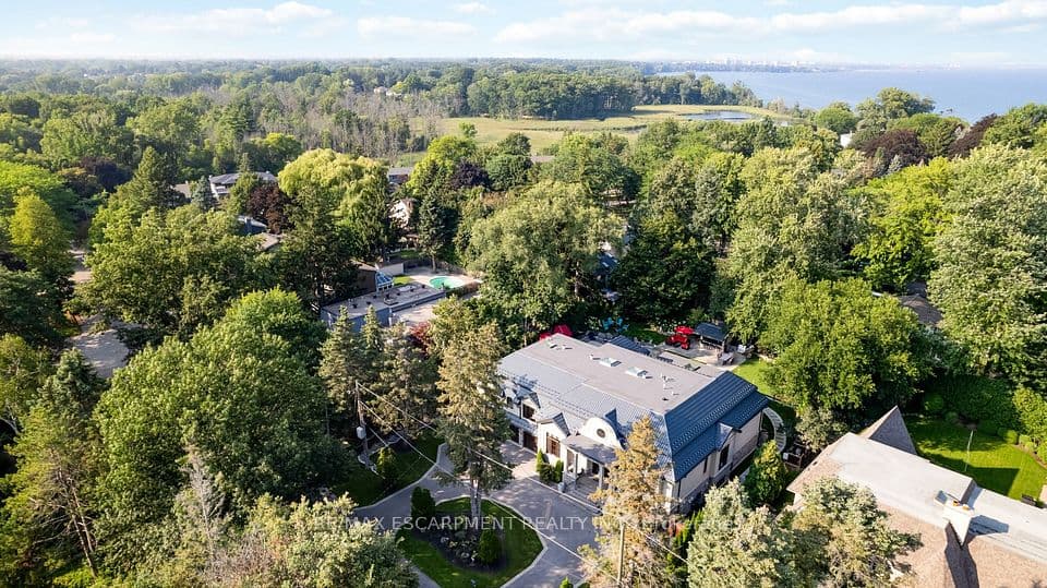 539 Old Poplar Row, Mississauga, ON L5J 2N9 – main photo