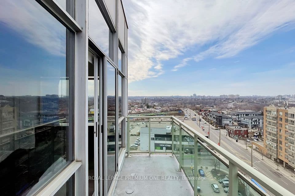 1600 Keele Street 1101, Toronto, ON M6N 5J1 – main photo
