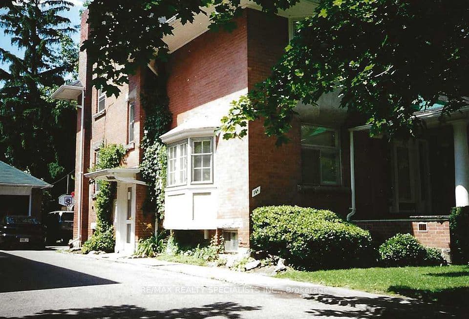 16 Wellington Street E, Brampton, ON L6W 1Y2 – photo 2