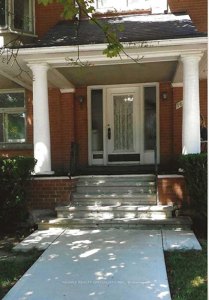 16 Wellington Street E, Brampton, ON L6W 1Y2 – main photo
