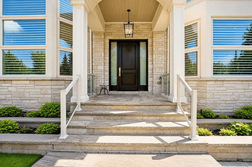 2603 Liruma Road, Mississauga, ON L5K 1Y8 – photo 3