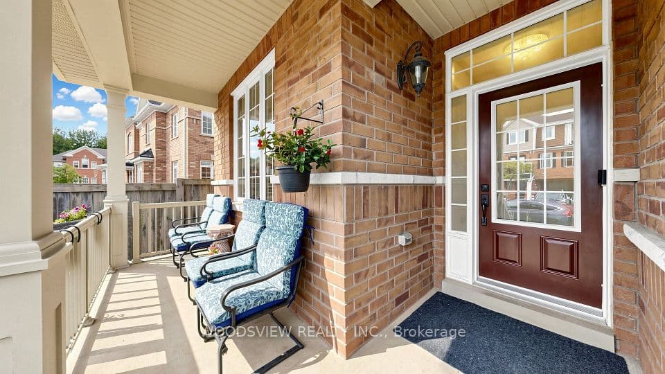 7 Deancrest Road, Brampton, ON L7A 0W2 – photo 2