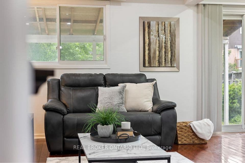 1804 Princelea Place, Mississauga, ON L5M 3R8 – photo 3