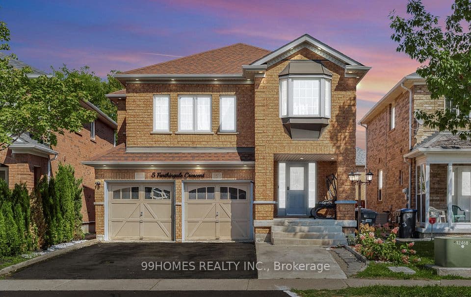 5 Farthingale Crescent, Brampton, ON L7A 1R3 – main photo